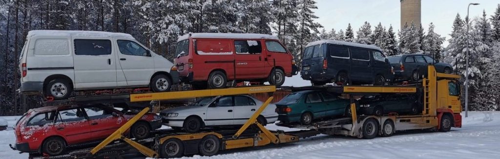 Ostamme Toyota Hilux Hiace afrikan vientiin